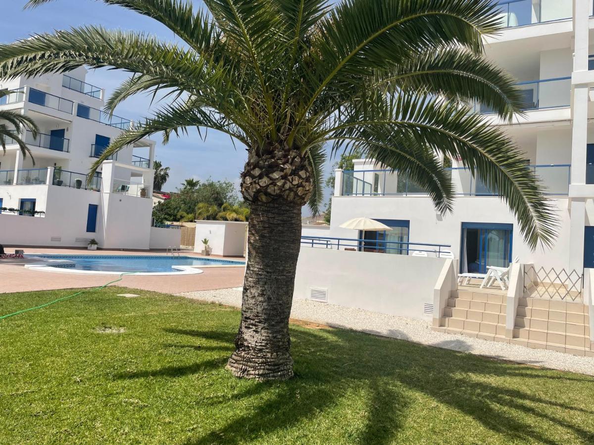 Apartamento 4 Personas, Amplias Terrazas Y 2Oo Mt De La Playa Denia Dış mekan fotoğraf