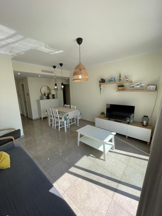 Apartamento 4 Personas, Amplias Terrazas Y 2Oo Mt De La Playa Denia Dış mekan fotoğraf