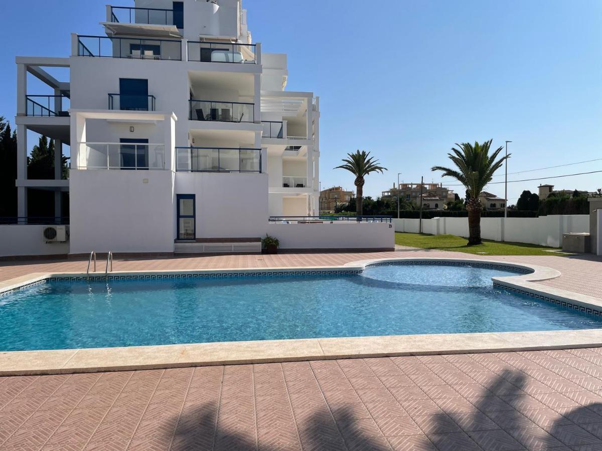 Apartamento 4 Personas, Amplias Terrazas Y 2Oo Mt De La Playa Denia Dış mekan fotoğraf